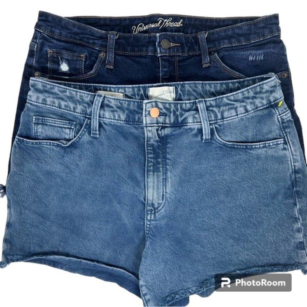 BUNDLE 2 Pairs Universal Thread Jean Shorts Size 12/31R